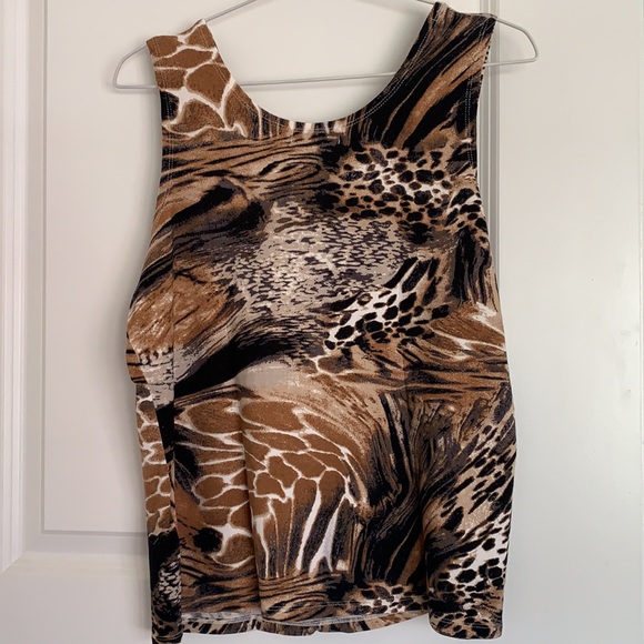 Laura Ashley sleeveless animal print top - Picture 5 of 6